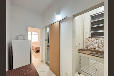 Hall de entrada de apartamento para alugar com 1 quarto, 30m² em Copacabana, Rio de Janeiro