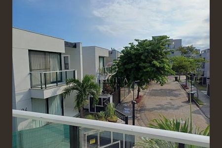 Casa à venda com 180m², 3 quartos e 1 vaga
