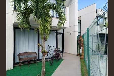 Casa à venda com 180m², 3 quartos e 1 vaga