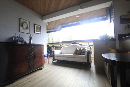 Apartamento para alugar com 4 quartos, 176m² em Vila Mariana, São Paulo