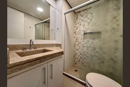 Apartamento para alugar com 80m², 3 quartos e 2 vagasBanheiro Social