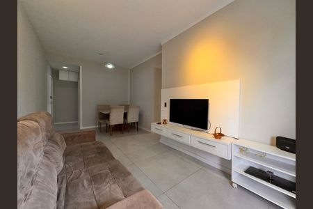 Sala de apartamento para alugar com 3 quartos, 80m² em Barra da Tijuca, Rio de Janeiro