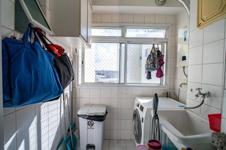 Apartamento à venda com 150m², 3 quartos e 2 vagas Apartamento à venda com 150m², 3 quartos e 2 vagasÁrea de Serviço