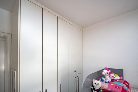 Apartamento à venda com 150m², 3 quartos e 2 vagas Apartamento à venda com 150m², 3 quartos e 2 vagasQuarto 1