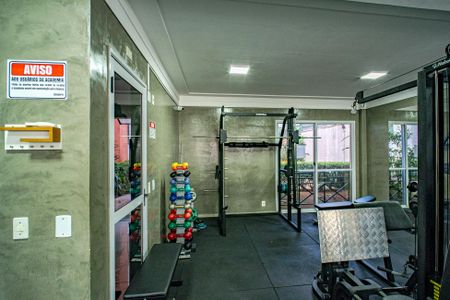 Apartamento à venda com 150m², 3 quartos e 2 vagas Apartamento à venda com 150m², 3 quartos e 2 vagasÁrea comum - Academia