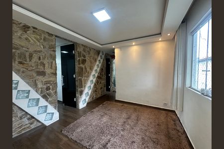 Apartamento para alugar com 50m², 2 quartos e 1 vaga Apartamento para alugar com 50m², 2 quartos e 1 vagaSala