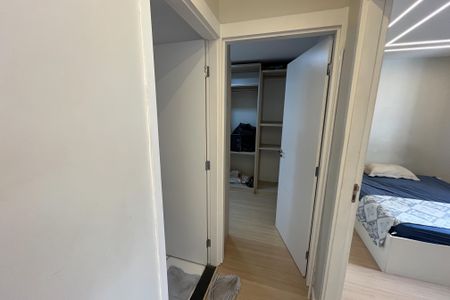 Sala - Corredor de apartamento para alugar com 2 quartos, 41m² em Brás de Pina, Rio de Janeiro