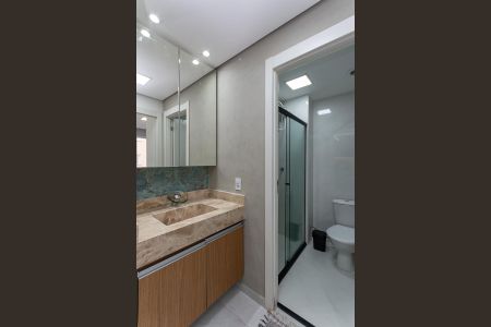 Apartamento à venda com 32m², 2 quartos e sem vaga Apartamento à venda com 32m², 2 quartos e sem vagaBanheiro Social