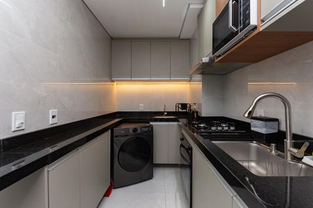Apartamento à venda com 32m², 2 quartos e sem vaga Apartamento à venda com 32m², 2 quartos e sem vagaCozinha Americana