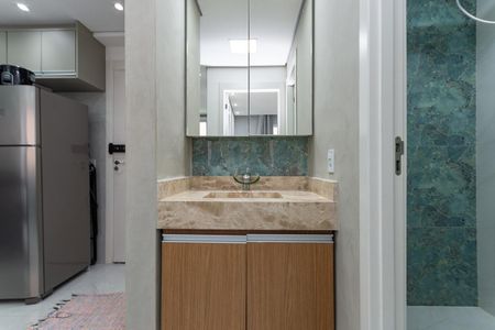 Apartamento à venda com 32m², 2 quartos e sem vaga Apartamento à venda com 32m², 2 quartos e sem vagaBanheiro Social