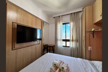 Quarto  de kitnet/studio para alugar com 1 quarto, 29m² em Pinheiros, São Paulo