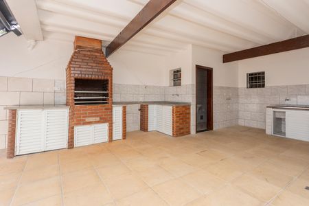 Casa à venda com 345m², 5 quartos e 2 vagasCobertura