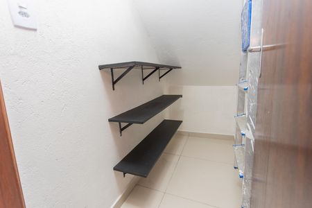 Casa à venda com 345m², 5 quartos e 2 vagasQuarto de Serviço