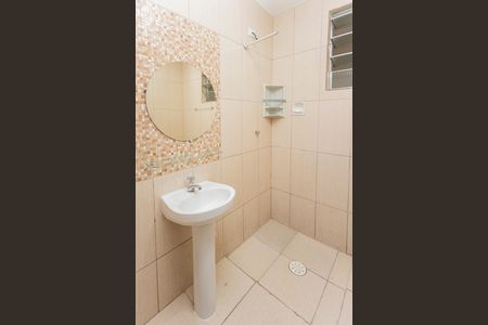 Casa à venda com 345m², 5 quartos e 2 vagasCasa 2 - Banheiro social