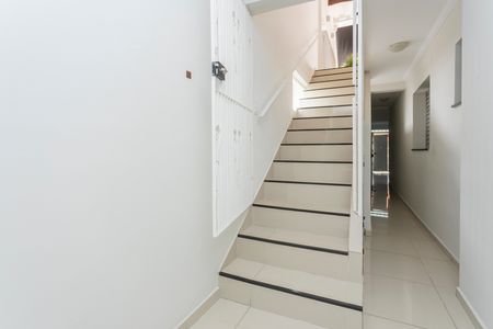 Casa à venda com 345m², 5 quartos e 2 vagasEscada para cobertura