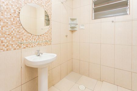 Casa à venda com 345m², 5 quartos e 2 vagasCasa 2 - Banheiro social
