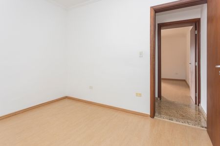 Casa à venda com 345m², 5 quartos e 2 vagasQuarto 3