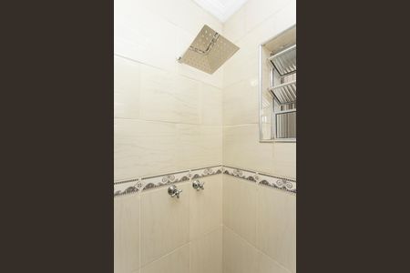 Casa à venda com 345m², 5 quartos e 2 vagasBanheiro social