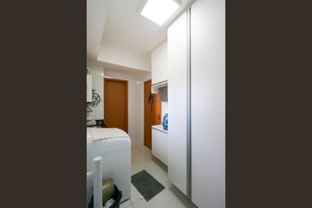 Apartamento à venda com 122m², 3 quartos e 2 vagasÁrea de Serviço