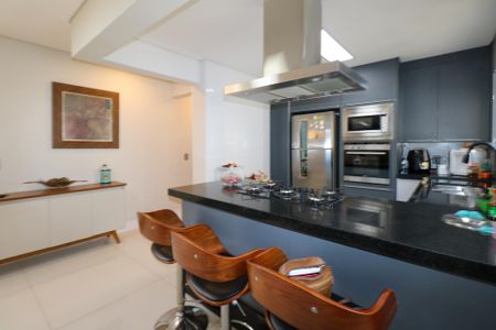 Apartamento à venda com 122m², 3 quartos e 2 vagasCozinha