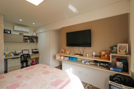 Apartamento à venda com 122m², 3 quartos e 2 vagasSuíte 2