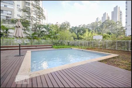 Apartamento à venda com 77m², 2 quartos e 2 vagas Apartamento à venda com 77m², 2 quartos e 2 vagasPiscina