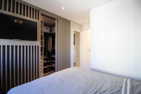 Apartamento à venda com 77m², 2 quartos e 2 vagas Apartamento à venda com 77m², 2 quartos e 2 vagasSuíte 1