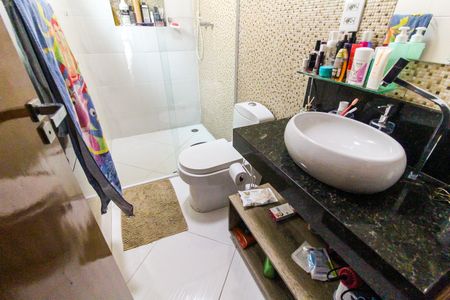 Casa para alugar com 93m², 3 quartos e 2 vagas Casa para alugar com 93m², 3 quartos e 2 vagasBanheiro da Suíte 2