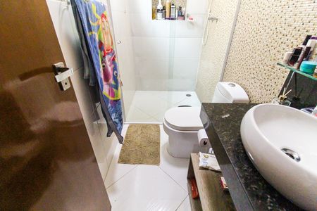 Casa para alugar com 93m², 3 quartos e 2 vagas Casa para alugar com 93m², 3 quartos e 2 vagasBanheiro da Suíte 2