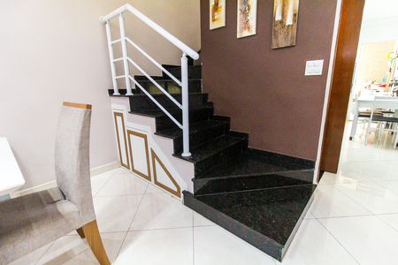 Casa para alugar com 93m², 3 quartos e 2 vagas Casa para alugar com 93m², 3 quartos e 2 vagasSala