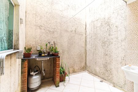 Casa para alugar com 93m², 3 quartos e 2 vagas Casa para alugar com 93m², 3 quartos e 2 vagasÁrea de Serviço