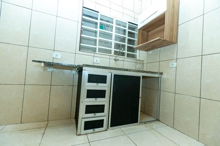 Casa para alugar com 70m², 2 quartos e 1 vagaCOZINHA