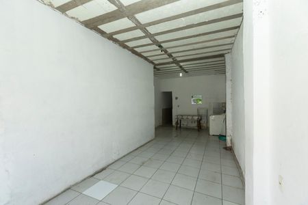 Casa para alugar com 70m², 2 quartos e 1 vagaENTRADA PRINCIPAL + LAVANDERIA
