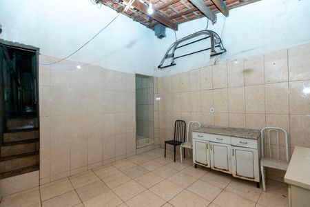 Casa para alugar com 70m², 2 quartos e 1 vaga*COPA