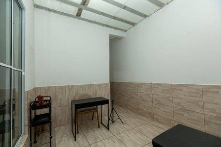 *SALA de casa para alugar com 2 quartos, 70m² em Bosque, Campinas