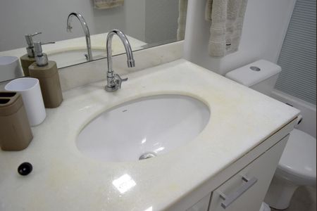 Apartamento para alugar com 45m², 1 quarto e sem vagaBanheiro