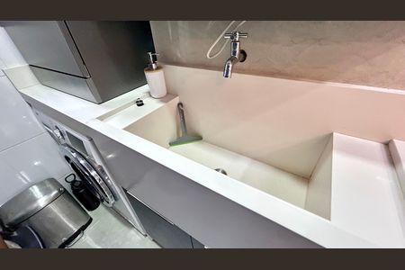 Apartamento para alugar com 65m², 2 quartos e 1 vaga Apartamento para alugar com 65m², 2 quartos e 1 vagaÁrea de Serviço