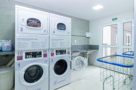 Apartamento para alugar com 42m², 1 quarto e sem vaga Apartamento para alugar com 42m², 1 quarto e sem vagaLavanderia