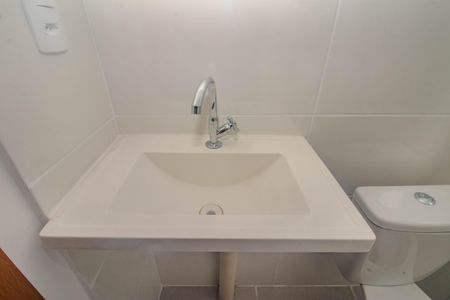 Apartamento para alugar com 36m², 2 quartos e sem vagaBanheiro