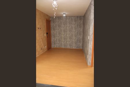  Sala de apartamento para alugar com 2 quartos, 42m² em Jardim das Margaridas , Salvador