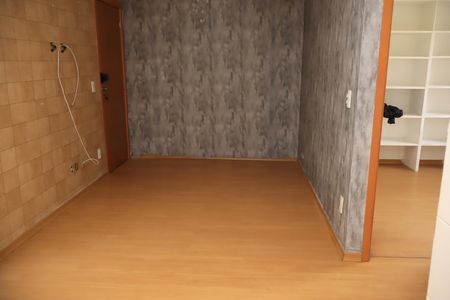  Sala de apartamento para alugar com 2 quartos, 42m² em Jardim das Margaridas , Salvador