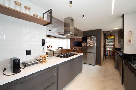 Apartamento à venda com 148m², 4 quartos e 4 vagas Apartamento à venda com 148m², 4 quartos e 4 vagasCOZINHA