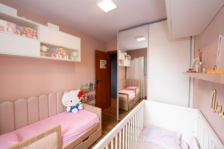 Apartamento à venda com 148m², 4 quartos e 4 vagas Apartamento à venda com 148m², 4 quartos e 4 vagasQUARTO3