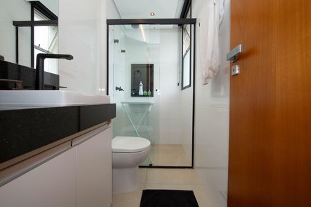 Apartamento à venda com 148m², 4 quartos e 4 vagas Apartamento à venda com 148m², 4 quartos e 4 vagasBANHEIRO1