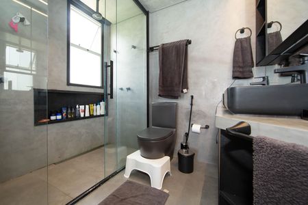 Apartamento à venda com 148m², 4 quartos e 4 vagas Apartamento à venda com 148m², 4 quartos e 4 vagasBANHEIRO3