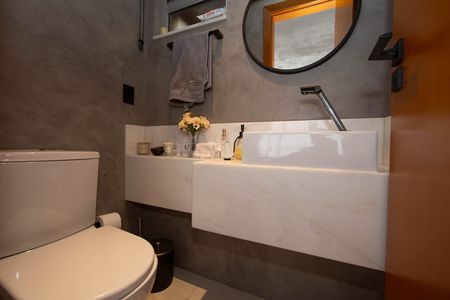 Apartamento à venda com 148m², 4 quartos e 4 vagas Apartamento à venda com 148m², 4 quartos e 4 vagasBANHEIRO4