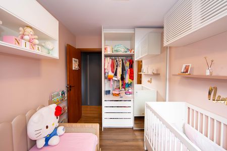 Apartamento à venda com 148m², 4 quartos e 4 vagas Apartamento à venda com 148m², 4 quartos e 4 vagasQUARTO3