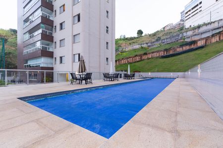 Apartamento à venda com 148m², 4 quartos e 4 vagas Apartamento à venda com 148m², 4 quartos e 4 vagasPISCINA