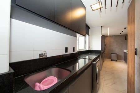 Apartamento à venda com 148m², 4 quartos e 4 vagas Apartamento à venda com 148m², 4 quartos e 4 vagasAREA DE SERVICO