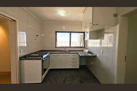 Apartamento à venda com 226m², 3 quartos e 2 vagas